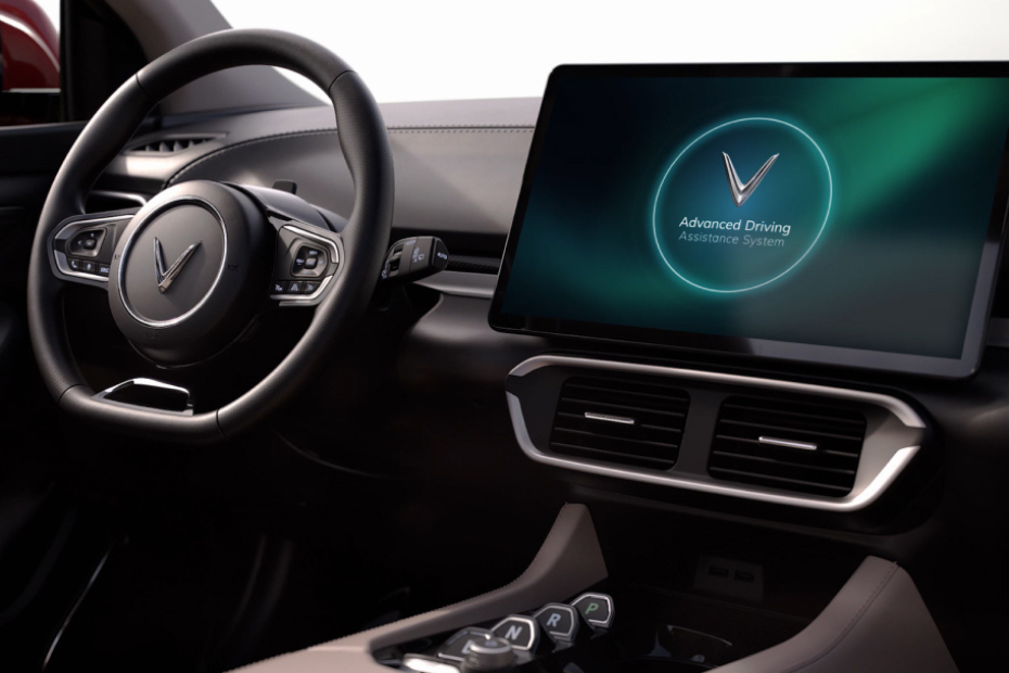 Your New Vehicle Should Have Apple CarPlay Or Android Auto—Here's Why -  Forbes Wheels